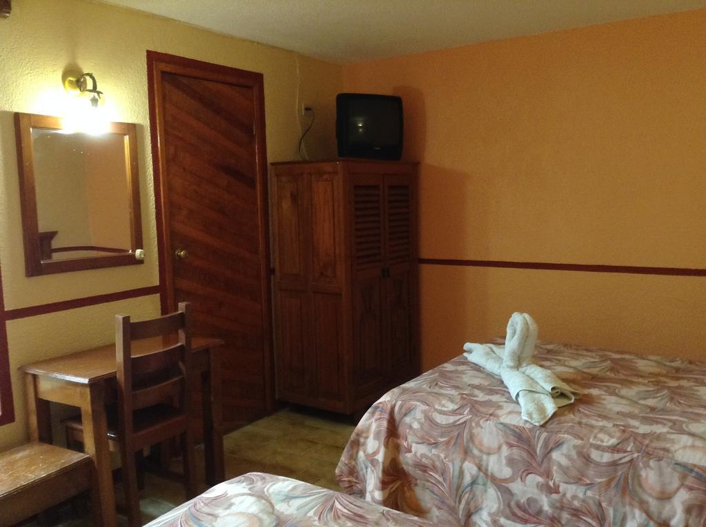 Hotel Real Del Valle San Cristóbal de Las Casas Rom bilde